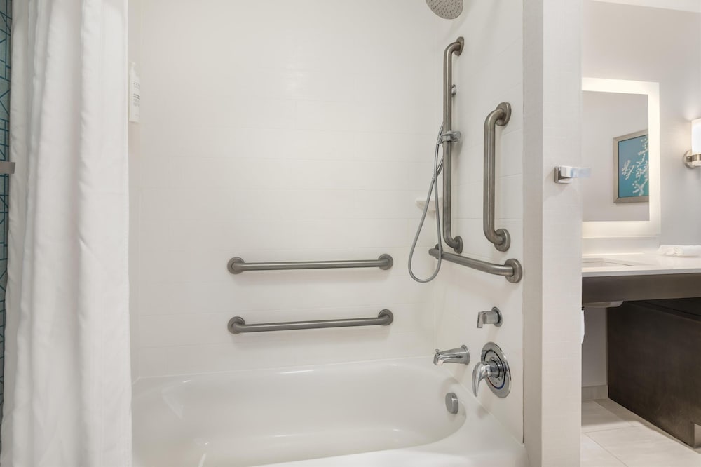 Homewood Suites By Hilton Schenectady - photo 32