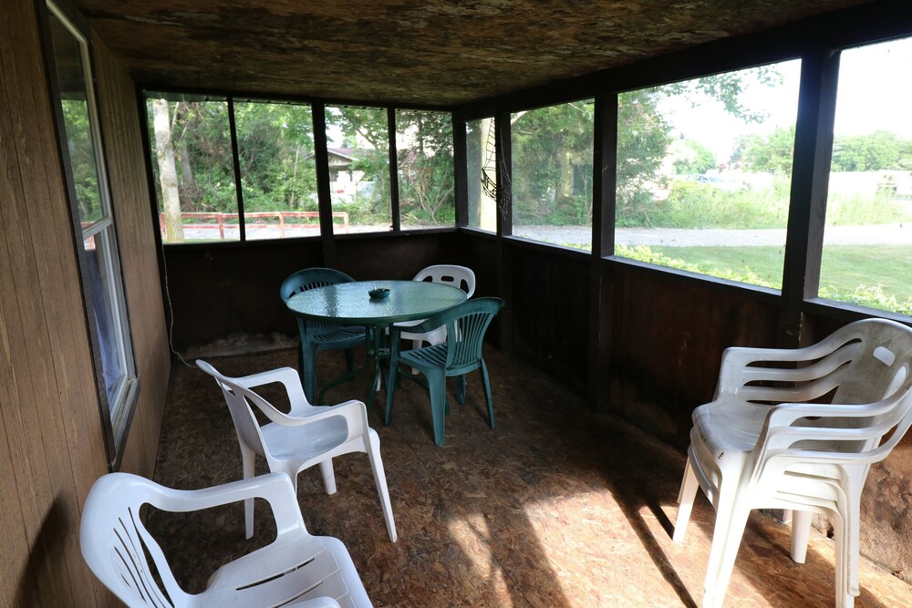 Bird's Nest Resort - photo 21
