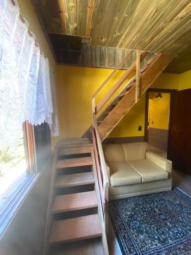 Chalé Aconchegante 2km do Centrinho in Campos Do Jordao, Brasil