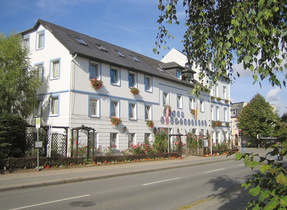 Hotel Hohenzollern - carbon neutral hotel in Schleswig
