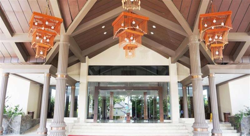 Kyriad Bumiminang Hotel — Padang — photo 3