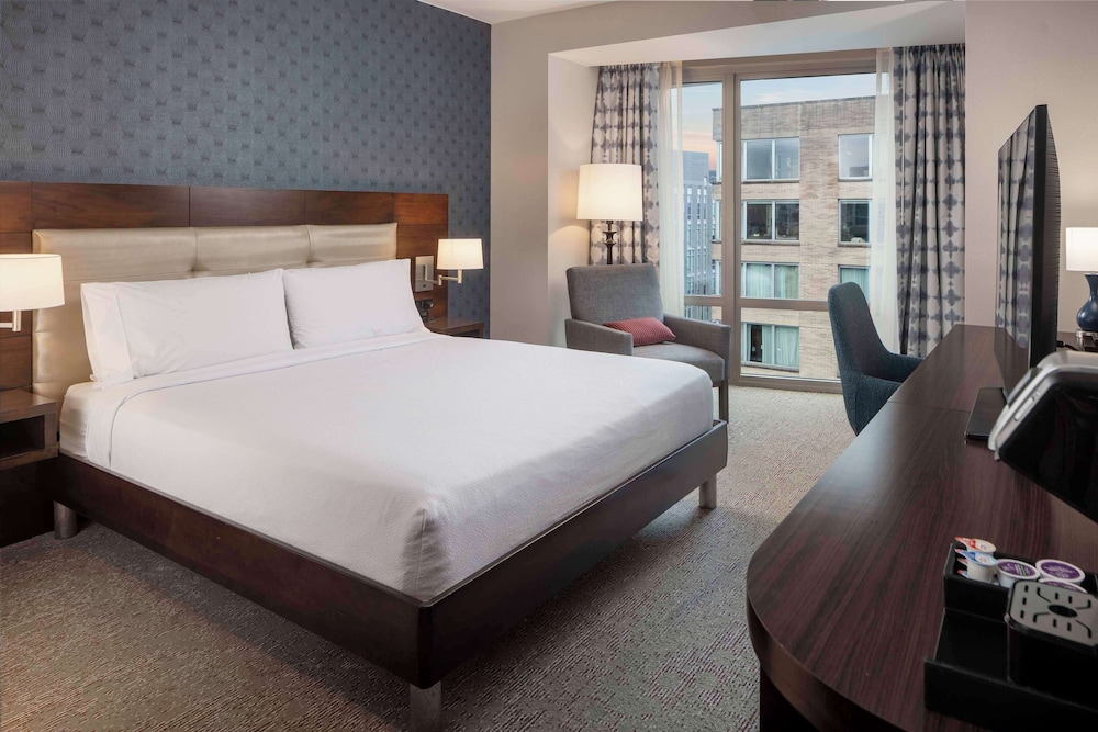 Hilton Garden Inn Washington DC Georgetown Area - photo 19