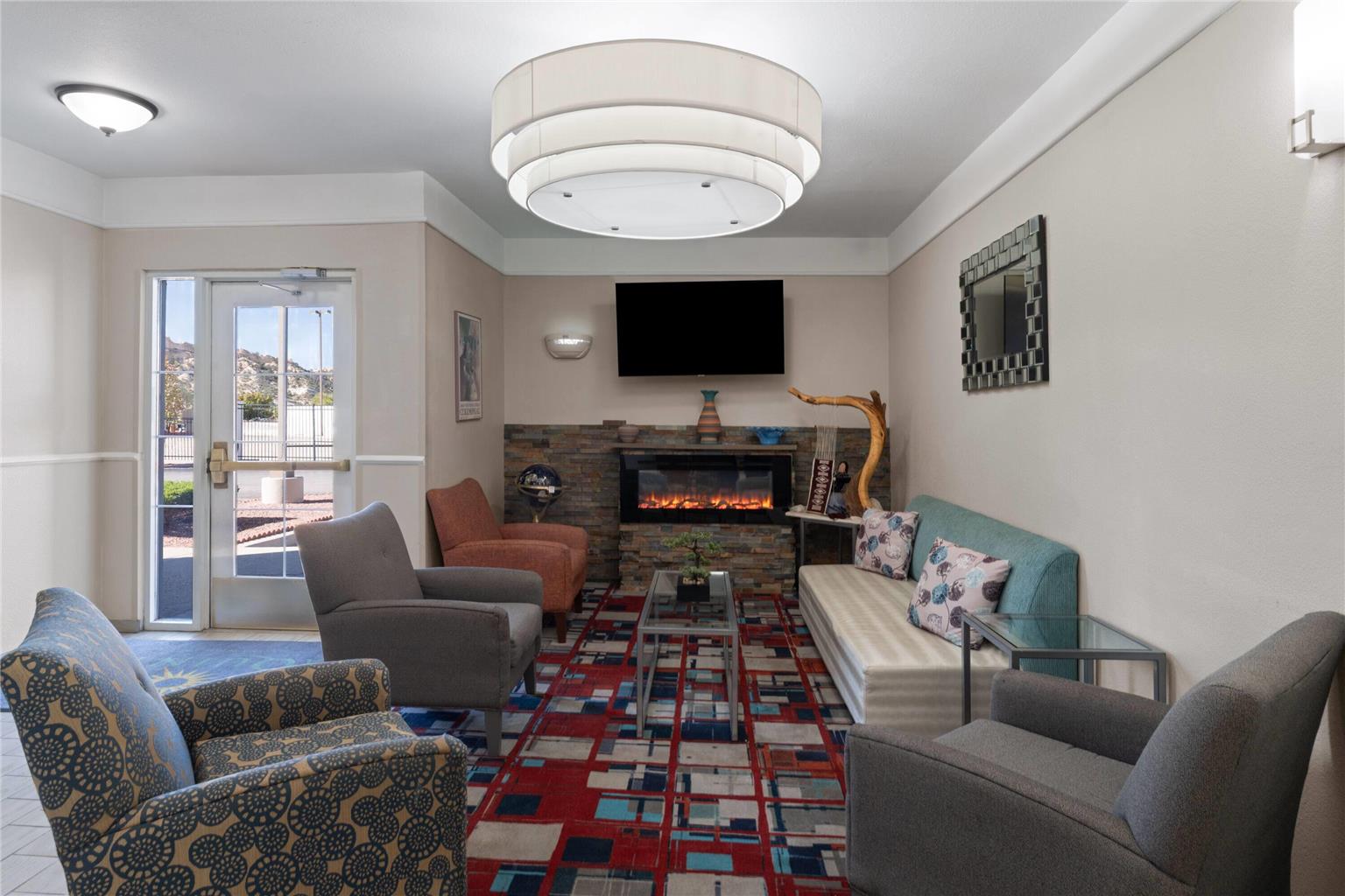 La Quinta Inn & Suites by Wyndham Gallup - photo 11
