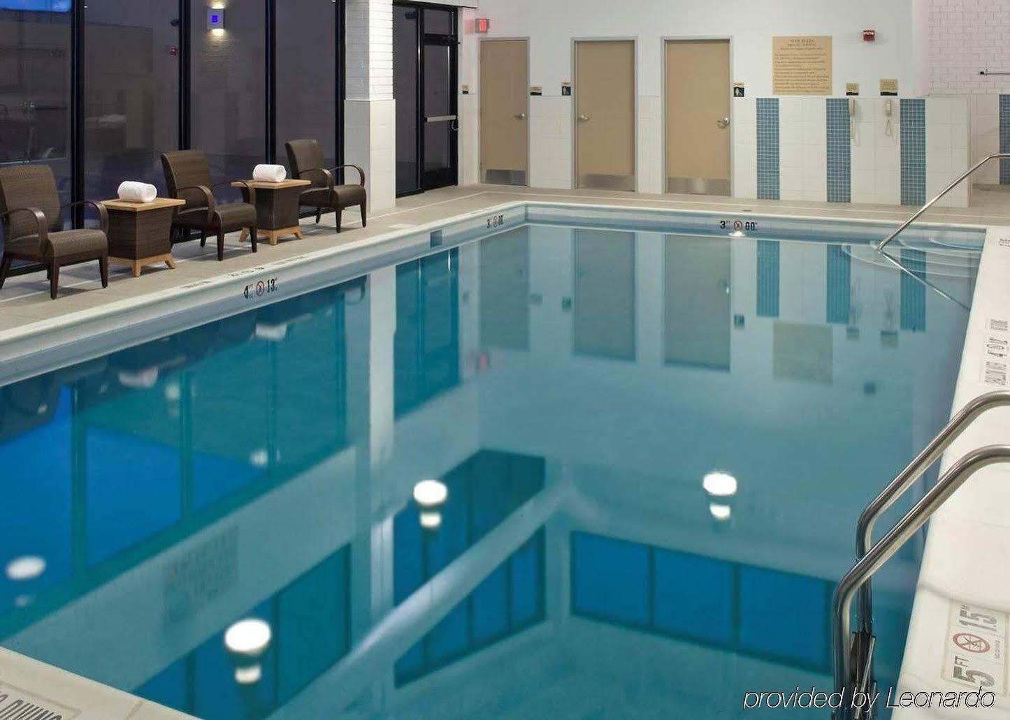 DoubleTree Pittsburgh Monroeville Convention Center - photo 4