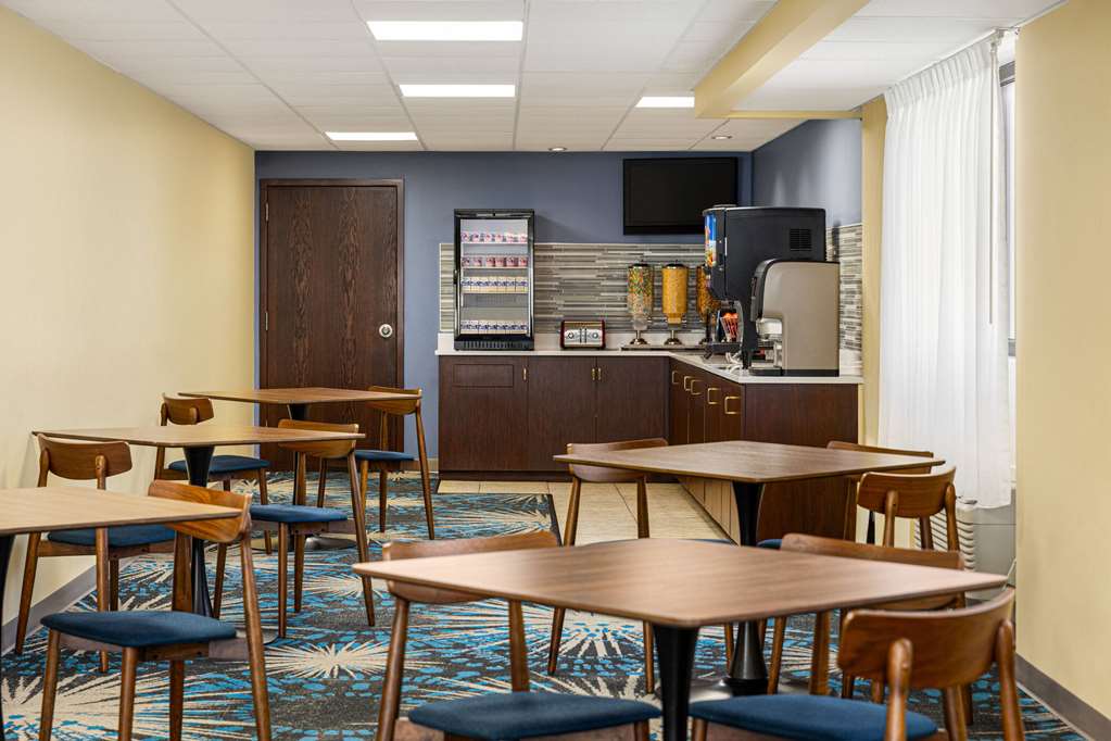 Days Inn by Wyndham Grand Island I 80 - photo 31