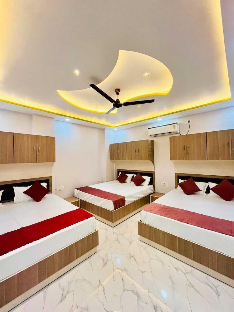 Hotel Pvs Grand - last minute hotel in Varanasi