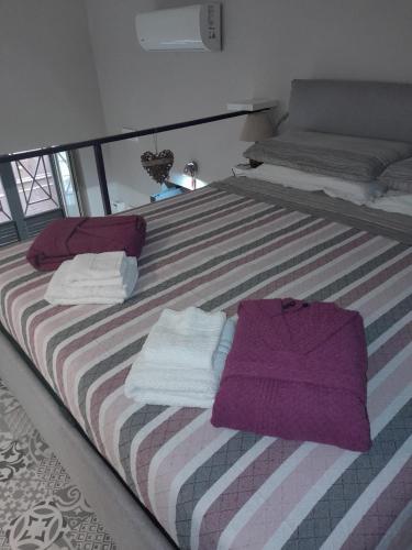 Tetete Casa Vacanza — 4-Star Luxury Hotel in San Giorgio A Cremano, Italy