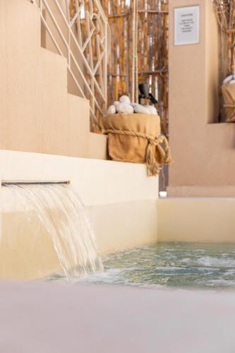 The Villa Rhodes Retreat with Private Jacuzzi Minutes away from Old Town — 4-Star Luxury Hotel in Rodos, Greece