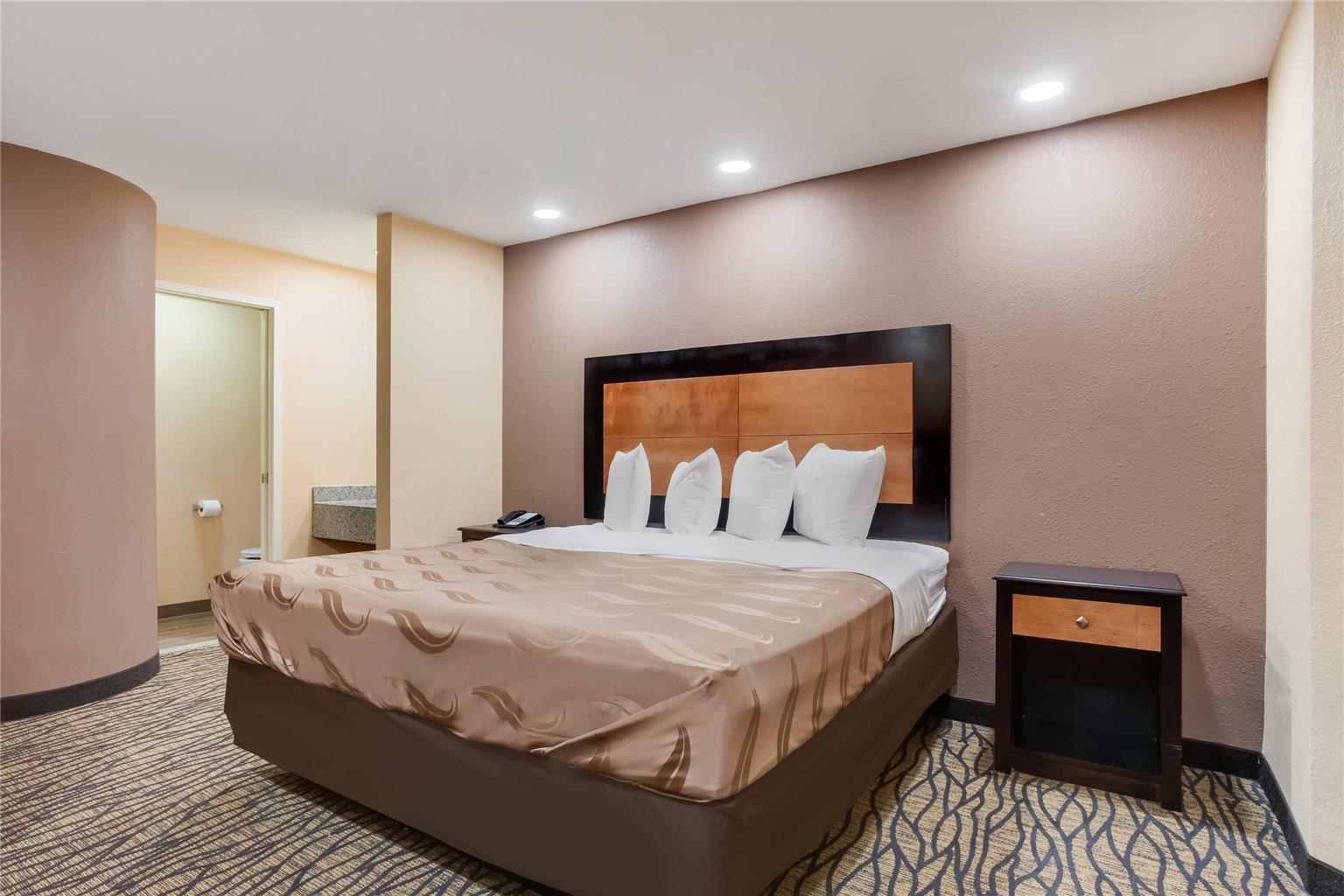 Quality Inn Lees Summit Kansas City - photo 13