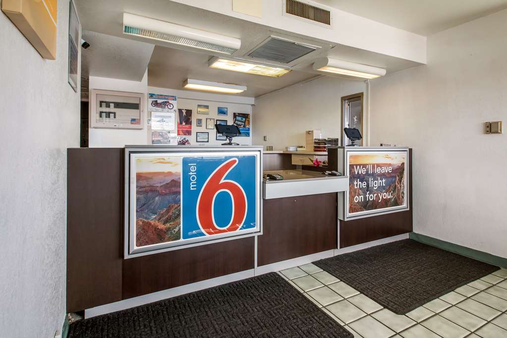 Motel 6 Wendover UT - photo 22