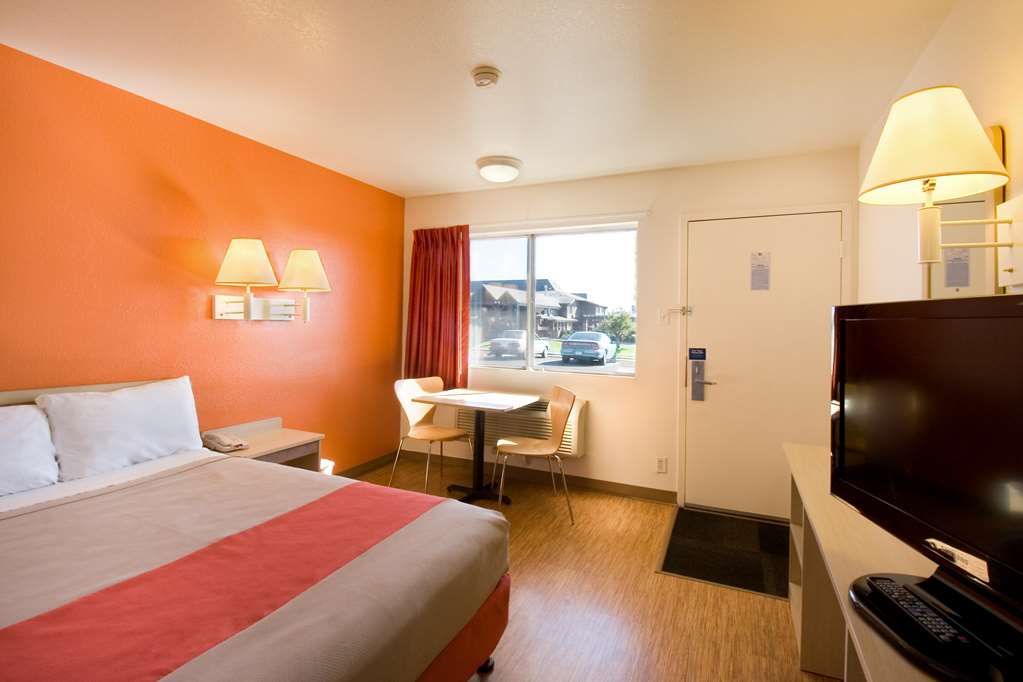 Motel 6 Pendleton OR - photo 11