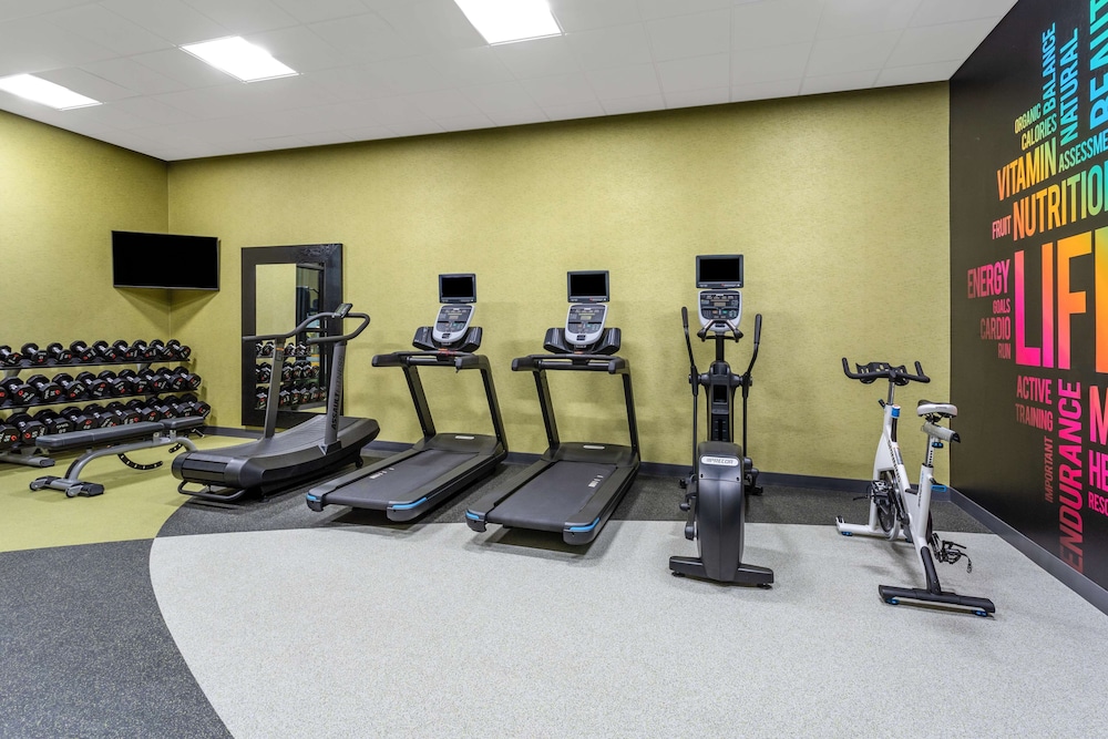 Hilton Garden Inn Hays - photo 19