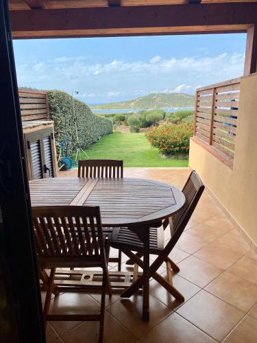 Delizioso Alloggio Vista Mare — hotel in Palau