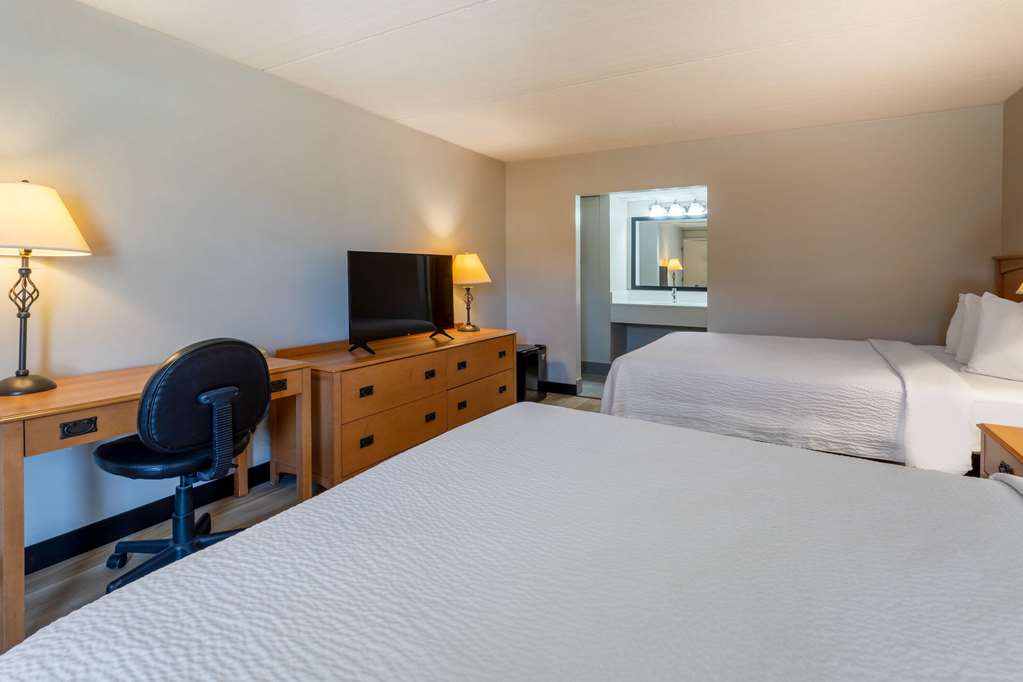 Days Inn Birch Run - photo 24