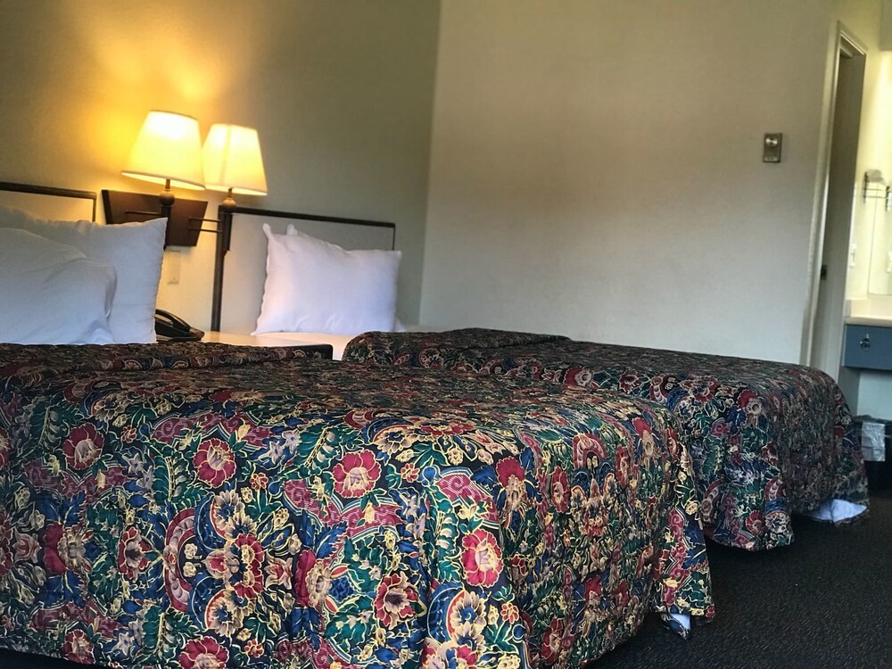 Key Inn Woodbury - photo 7