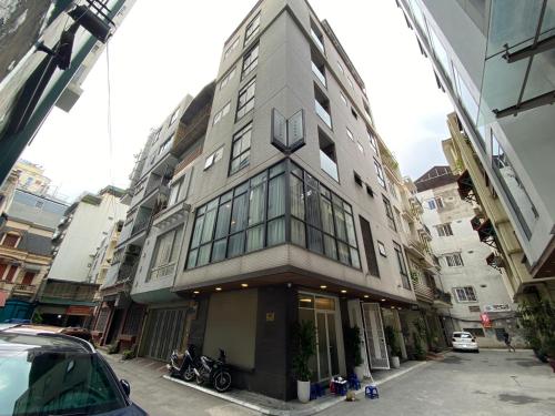 Hi.Home House near Lake — 5-Star Luxury Hotel in Hanoi, Vietnam