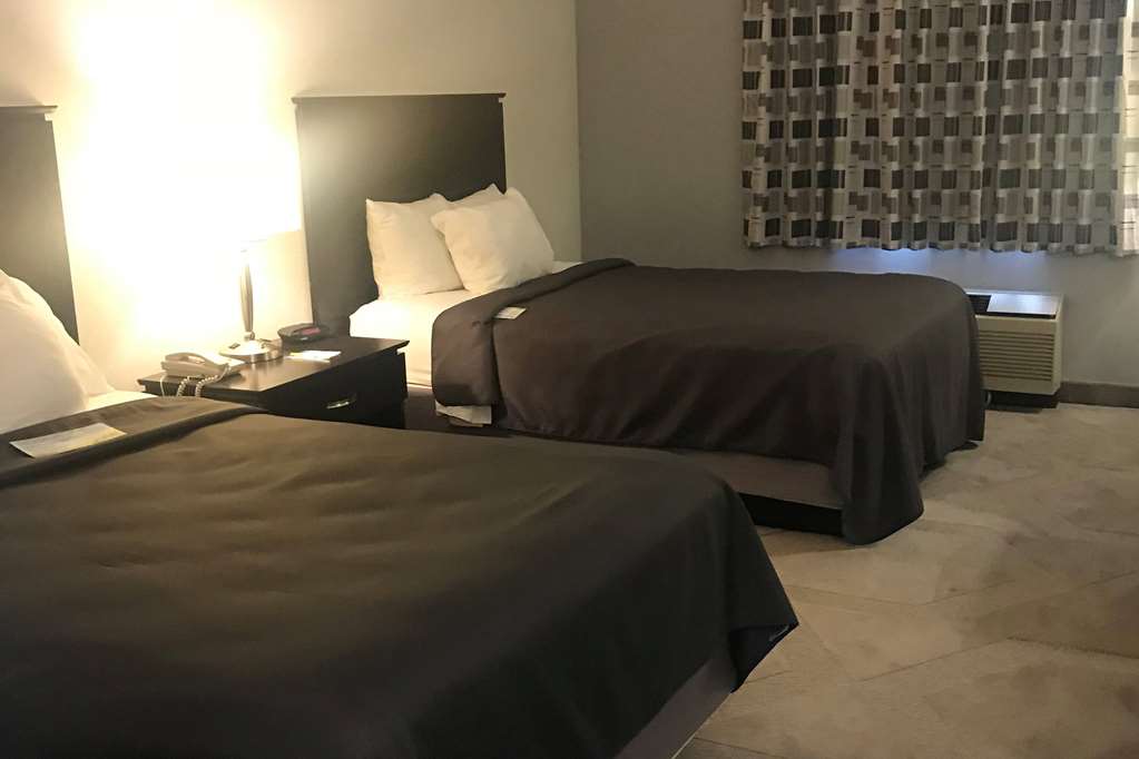 Days Inn by Wyndham Conneaut - photo 5