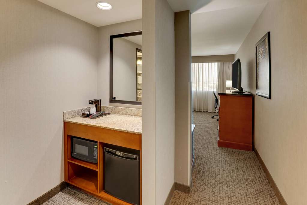 Drury Inn & Suites Phoenix Airport - photo 44