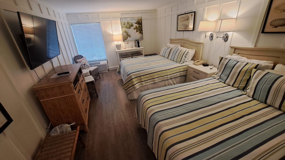 Saint Simons Inn by the Lighthouse - photo 52