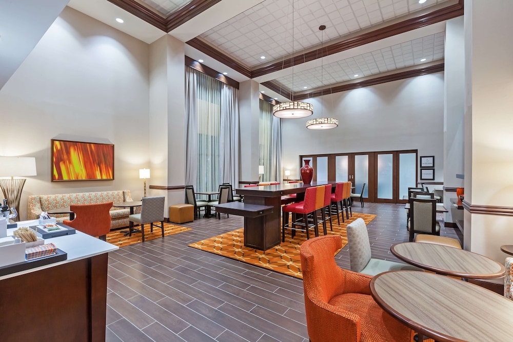 Hampton Inn & Suites Houston I 10 West Park Row - photo 23