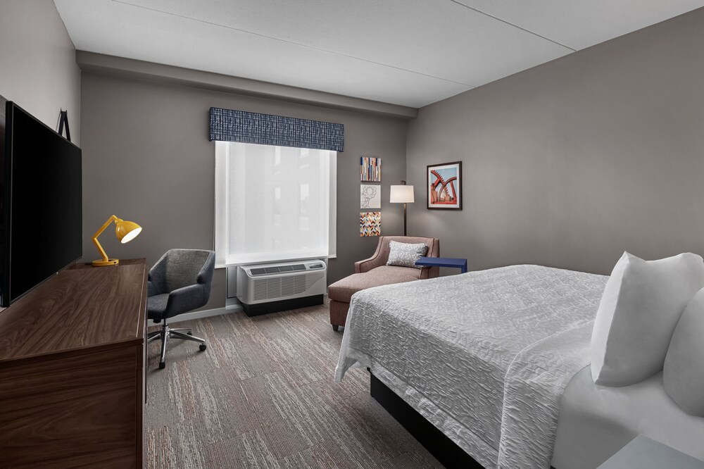 Hampton Inn Boston Woburn - photo 4