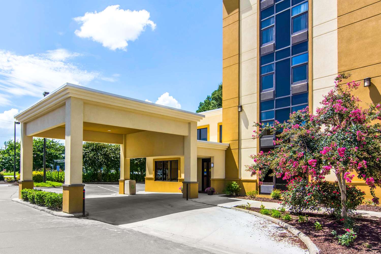 Comfort Inn Newport News Williamsburg East - photo 4