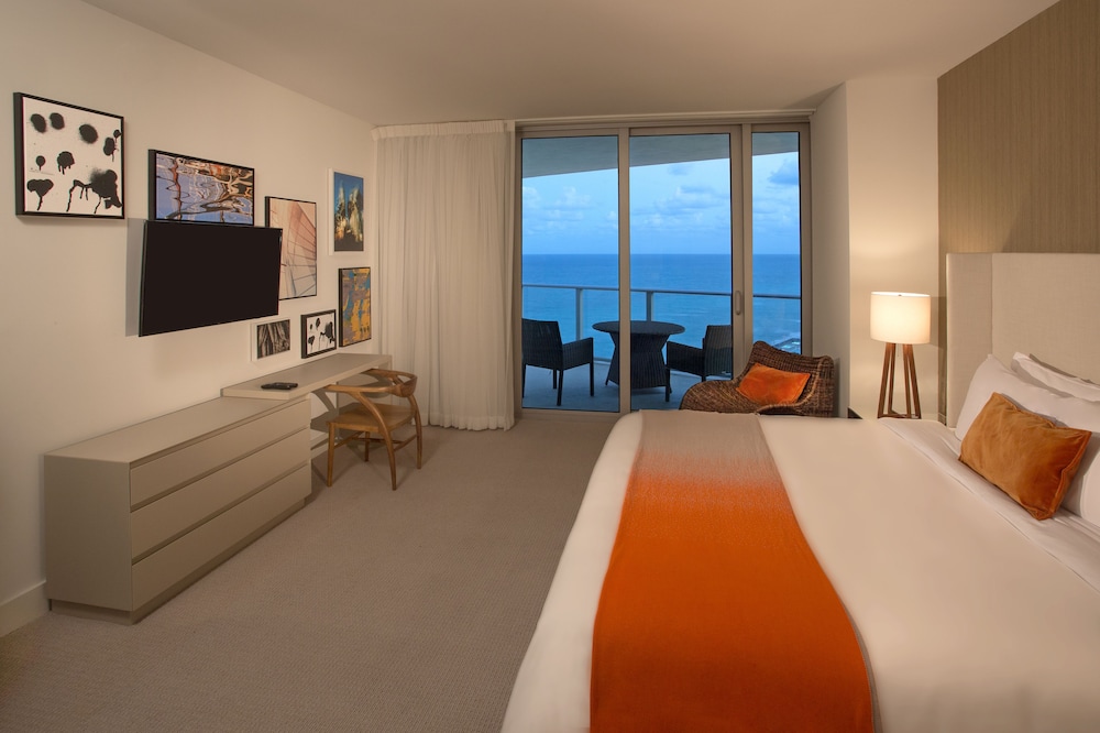 Lyfe Resort & Residences - photo 7