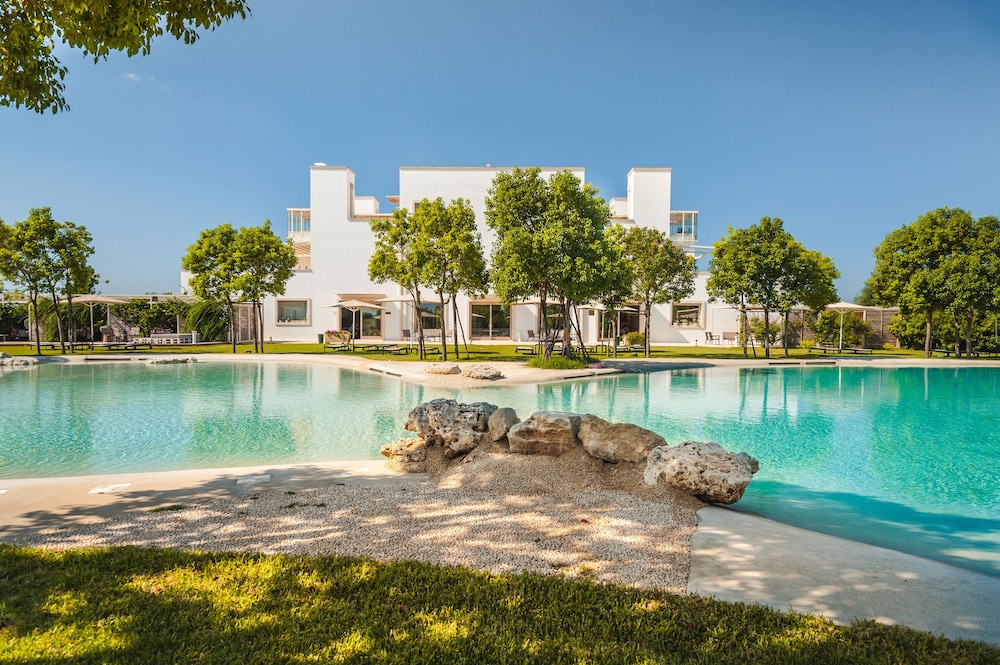 Furnirussi Tenuta — hotel in Carpignano Salentino