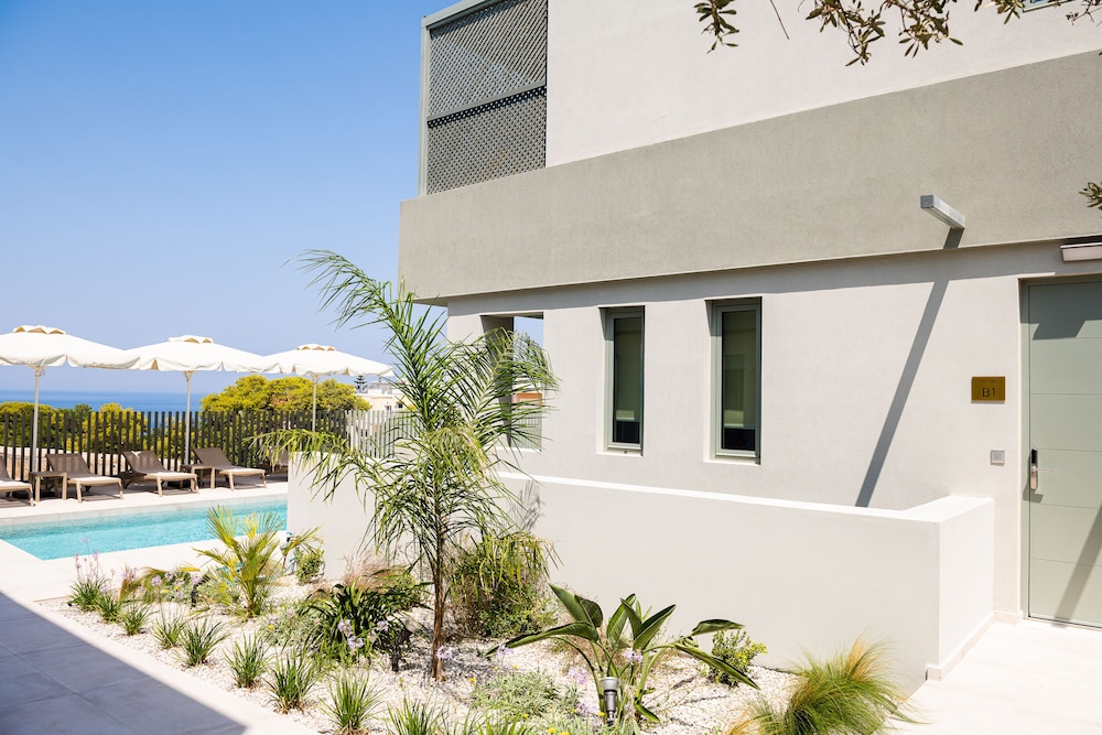 Heliades Residence — 4-Star Luxury Hotel in Chania, Greece