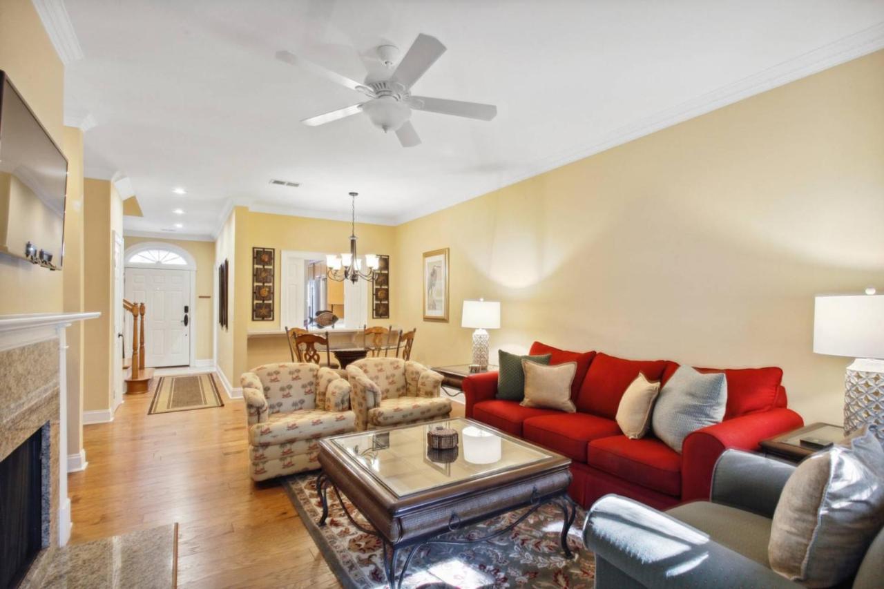 Holi day by the Sea — hotel near Hilton Head Airport
