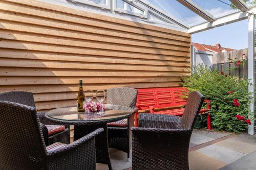 50172 Haus Antje II — 4-Star Luxury Hotel in Wittmund, Germany