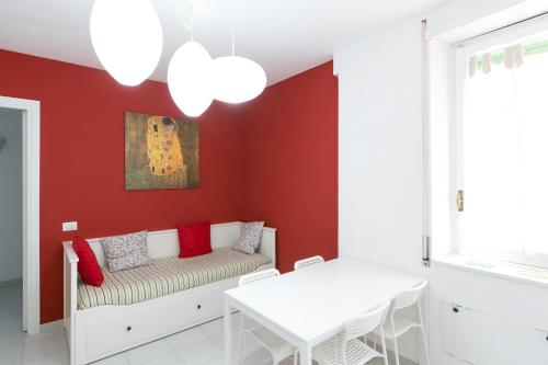 Domus Klimt — 4-Star Luxury Hotel in Rome, Italy