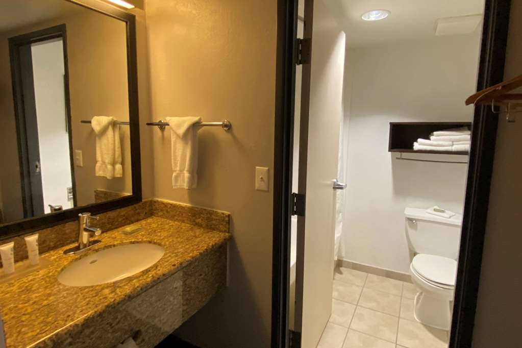 Wingate by Wyndham Chandler Phoenix - photo 16