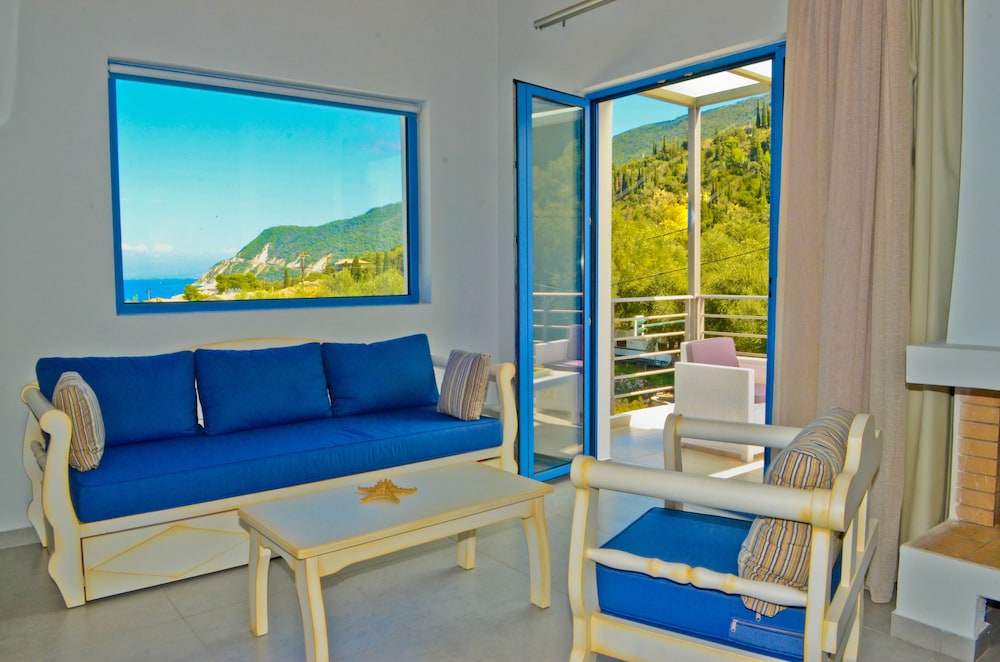 Katerinas Village — 4-Star Luxury Hotel in Lefkada, Greece