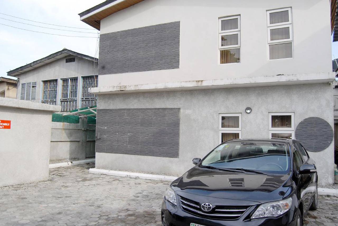 Westeleven Luxury - last minute hotel in Lagos