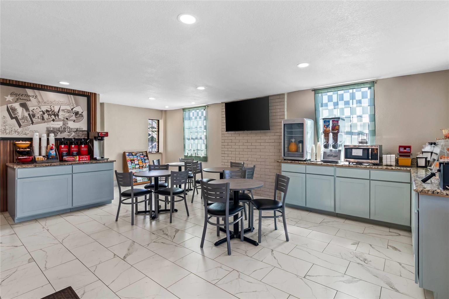 Super 8 by Wyndham Fredericksburg - photo 11