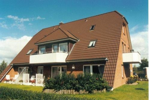 Haus Nordstrand — 4-Star Luxury Hotel in Busum, Germany