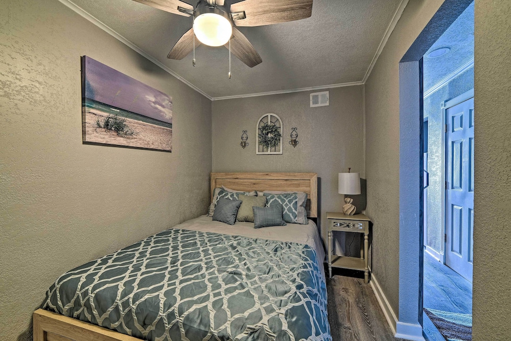 Oceanfront Corpus Christi Condo: Resort Perks - photo 4