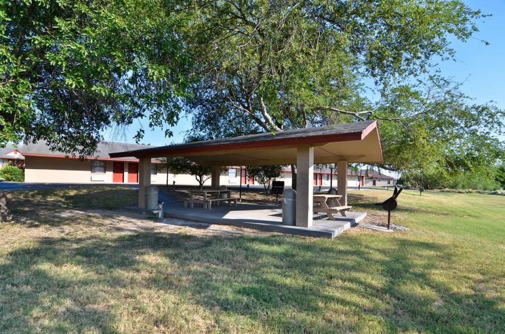 SureStay Hotel Zapata — hotel in Zapata