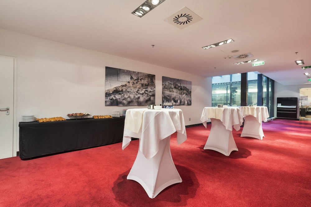 כנסים ואירועים