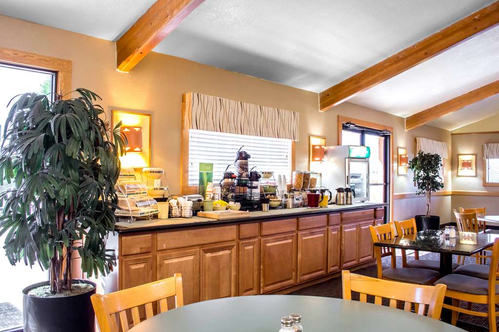 Quality Inn Wickenburg - photo 21