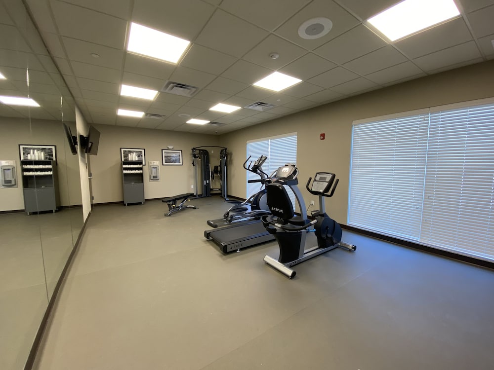 MainStay Suites Great Falls Airport - photo 17