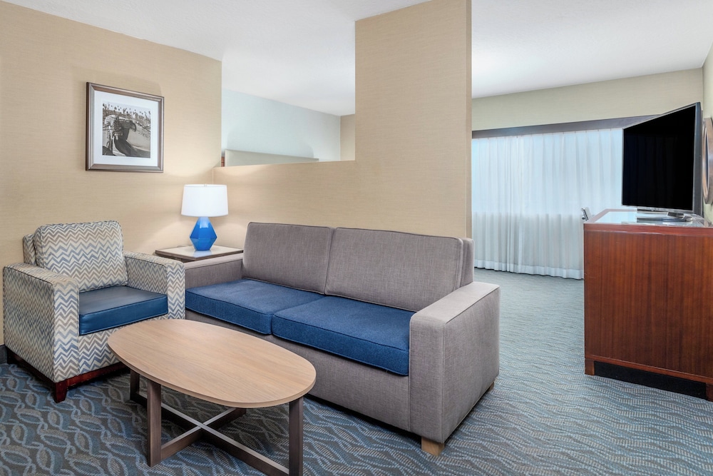 Crowne Plaza Los Angeles Harbor Hotel by IHG - photo 37