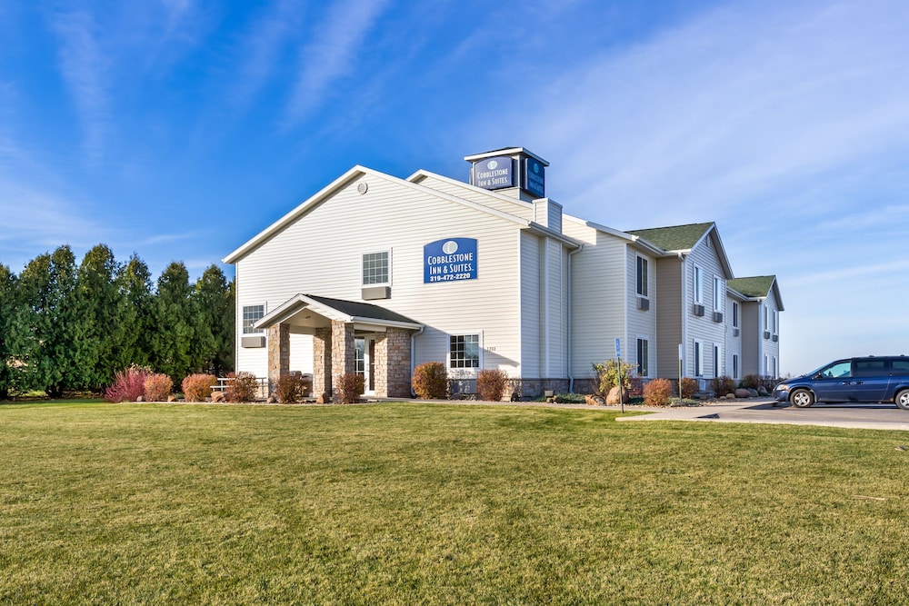 Cobblestone Inn & Suites Vinton — hotel in Vinton