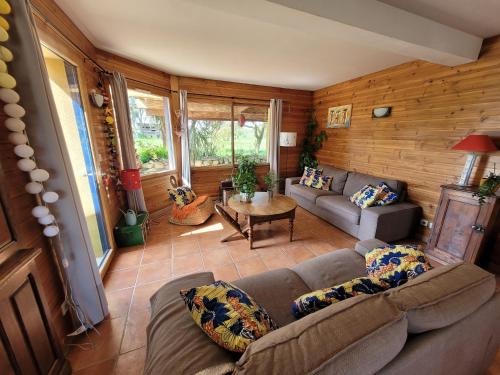 Evasion Exotique À 700 Metres De La Plage in Plouescat, France