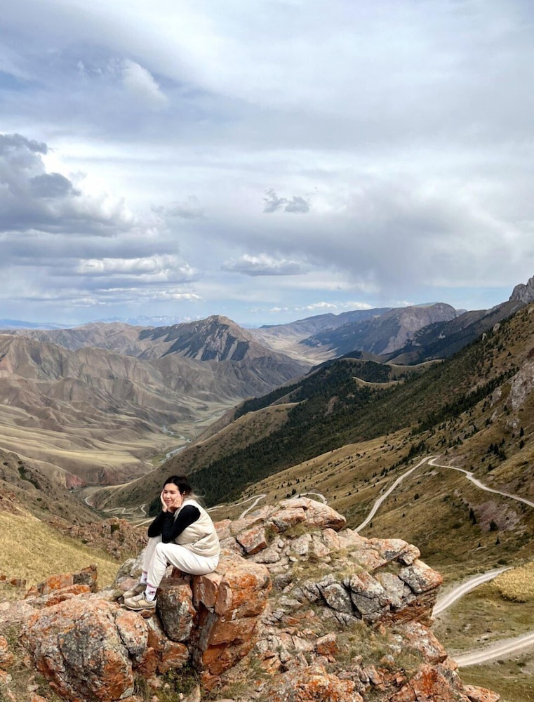 Ulush Yurts - carbon neutral hotel in Naryn