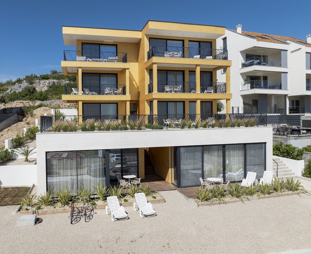 Mediterana Art Deco Resort — 4-Star Luxury Hotel in Sibenik, Croatia