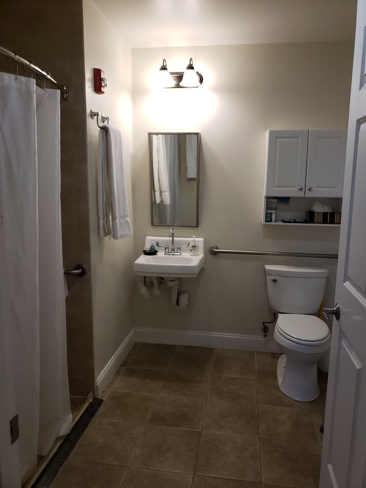 Crescent Suites Hotel - photo 28
