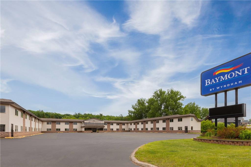Baymont by Wyndham Iron Mountain - photo 4