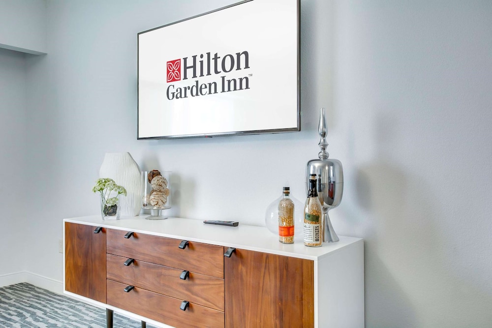 Hilton Garden Inn Louisville Northeast - photo 12